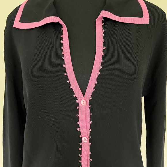 $15 takes this Vintage Finity Cardigan. Size Medium - Picture 5 of 14